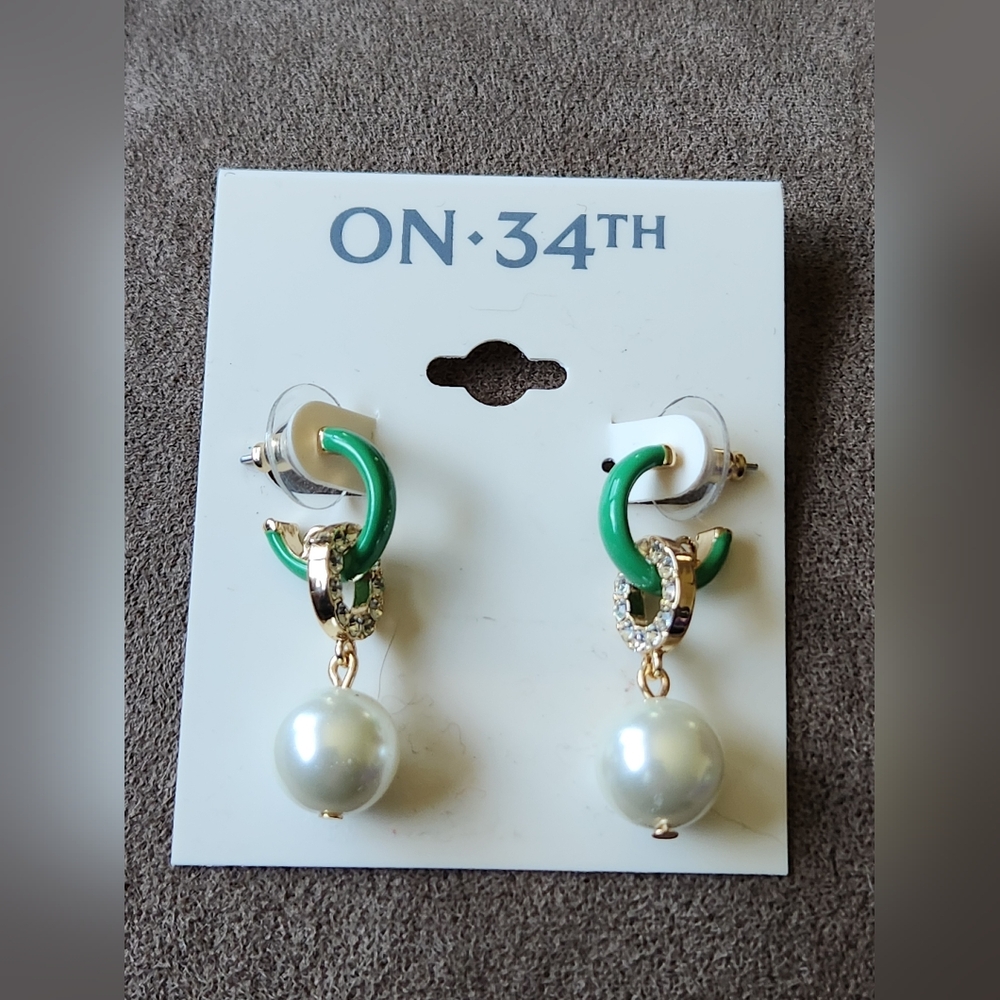 On 34th Faux Pearl Hoop Dangle Earrings Green NWT